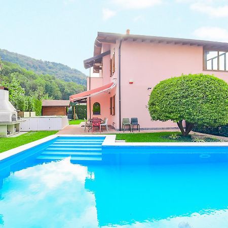 Jane E Jolie Holiday Home Private Swimming Pool Valbrona Luaran gambar