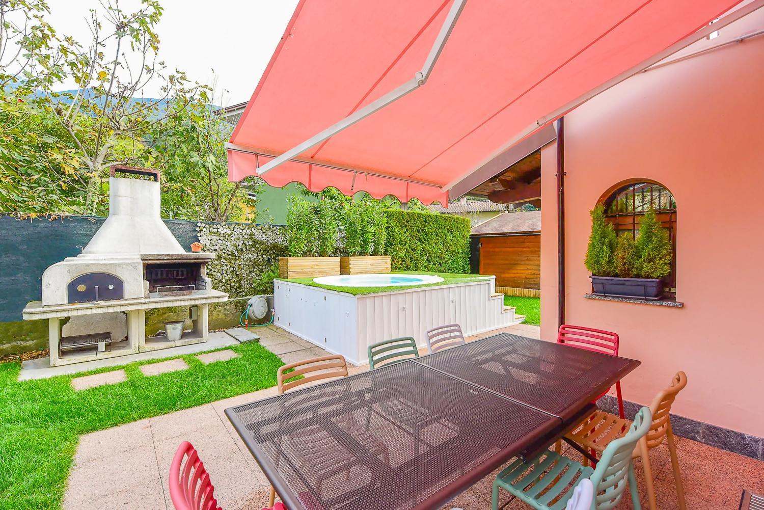 Jane E Jolie Holiday Home Private Swimming Pool Valbrona Luaran gambar