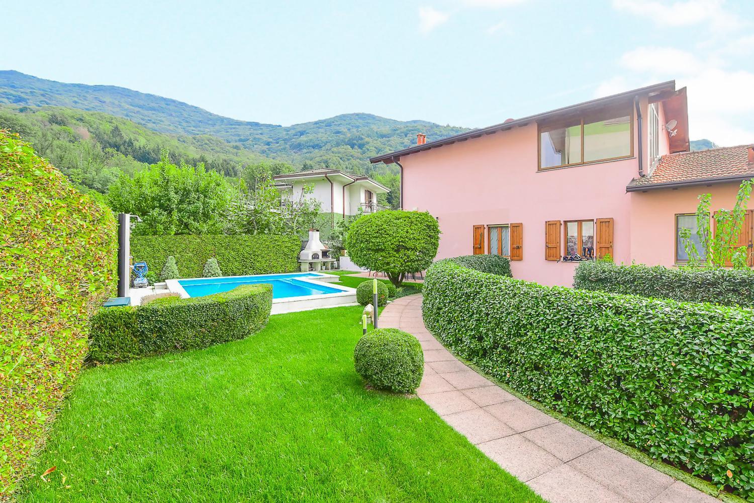 Jane E Jolie Holiday Home Private Swimming Pool Valbrona Luaran gambar